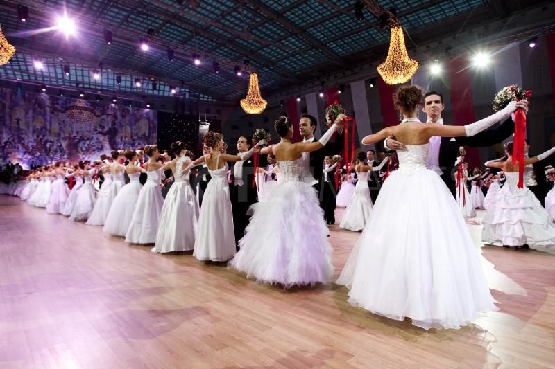viennese-ball-in-moscow
